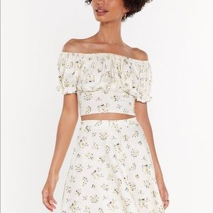 NWOT  cute floral print top